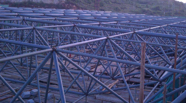 六安概述网架加工中对钢材的质量的过细恳求
